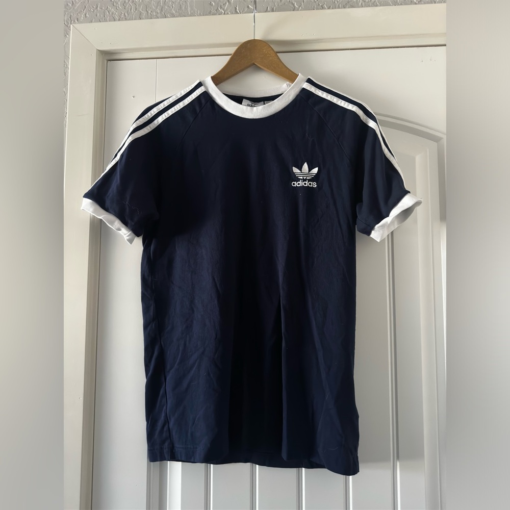 Men’s Adidas T-Shirt Size Small Navy Blue